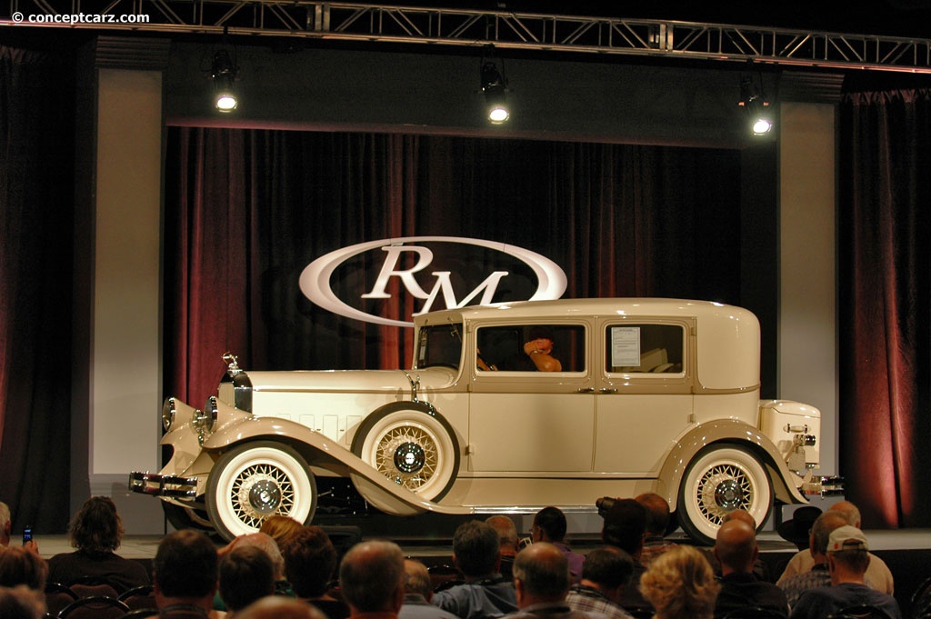 1931 Pierce-Arrow Model 43